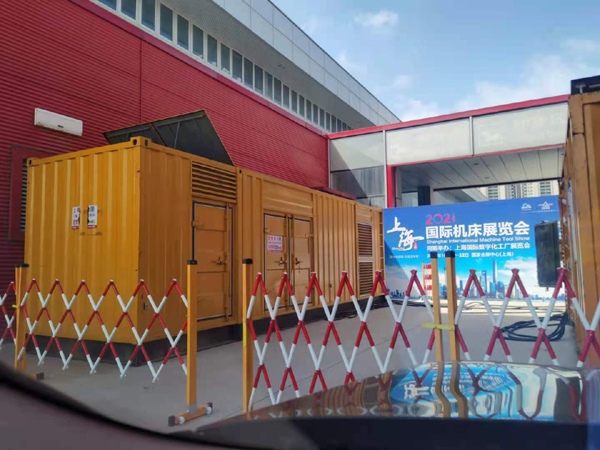 万载出租发电机-柴油发电机和汽油发电机哪个更好一些?