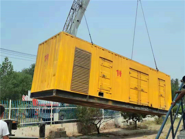万载300KW柴油发电机组油耗是多少?