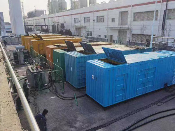 万载380V和690V电压的电缆线相同吗?