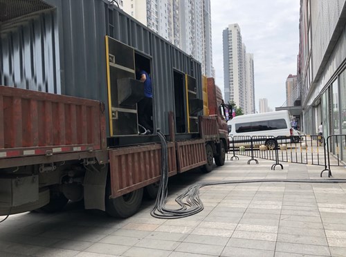 万载冷却液不足的情况下如何检查柴油发电机组？